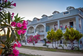 Brunswick Villa Complex