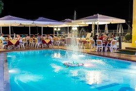 Denise Beach Hotel