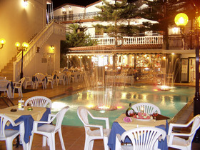 Denise Beach Hotel