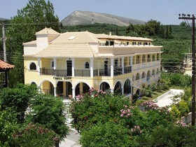 Denise Beach Hotel