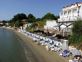 Denise Beach Hotel