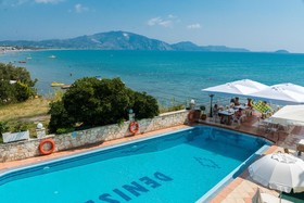 Denise Beach Hotel