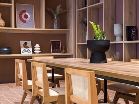 Domes Aulus Zante, Autograph Collection