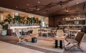 Domes Aulus Zante, Autograph Collection