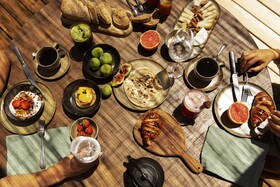 Domes Aulus Zante, Autograph Collection