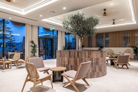 Domes Aulus Zante, Autograph Collection