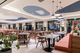 Domes Aulus Zante, Autograph Collection