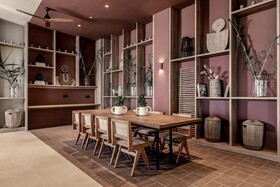 Domes Aulus Zante, Autograph Collection