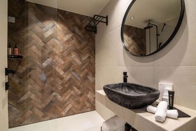 Domes Aulus Zante, Autograph Collection