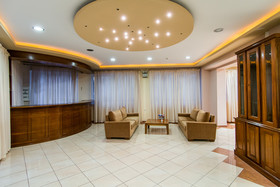 Hotel Perkes Complex