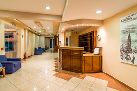 Hotel Perkes Complex