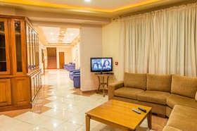 Hotel Perkes Complex