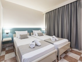Ilios Hotel