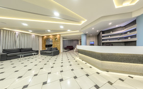 Karras Hotel