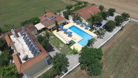 Mirsini Studios & Apartments