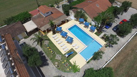Mirsini Studios & Apartments