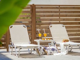 Nikos & Maria Studios II