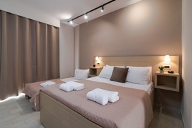 Nikos & Maria Studios II