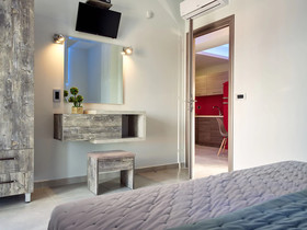Savvas Luxury Suites