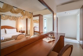 Zante Park Resort & Spa