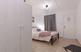 Zante Riva Studios