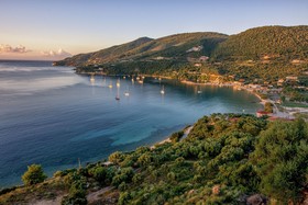 Artina Luxury Villa