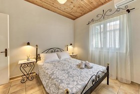Villa Helona