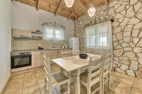 Villa Helona