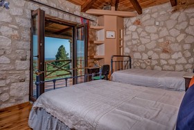 Orfeas Villa