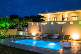 Vatia Villas