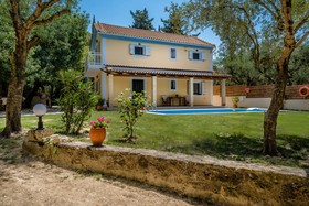Villa Kardaris