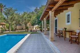 Villa Kardaris