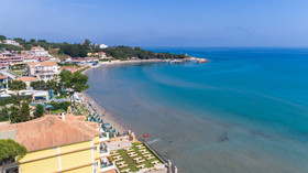 Andreolas Luxury Suites Hotel