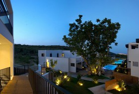 Aqua Bay Hotel