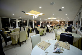 Planos Beach Hotel
