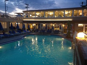 Planos Beach Hotel