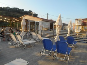 Planos Beach Hotel