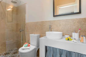 Villa Olive Tree