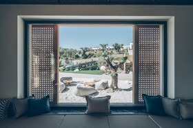 Zante Maris Suites