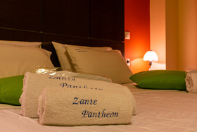 Zante Pantheon