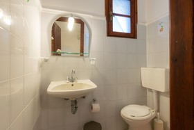 Dopia's Garden Studios