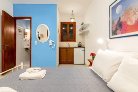Dopia's Garden Studios