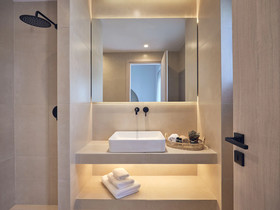 Gerakas Luxury Villas