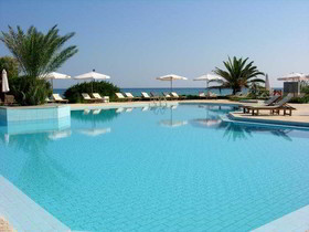 The Bay Hotel + Suites