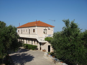 Villa Kapnisi