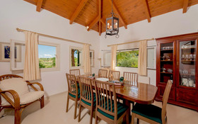 Villa Kipos