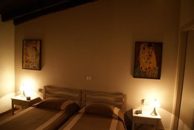 Yria Hotel