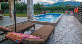 Adamas Luxury Stone Villas