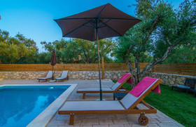 Adamas Luxury Stone Villas