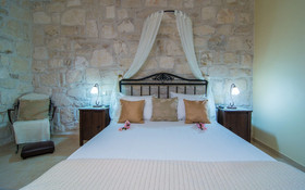 Adamas Luxury Stone Villas